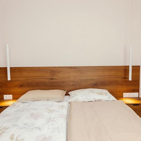 Hotel Marina Home ปรีเยดอร์ ภายนอก รูปภาพ