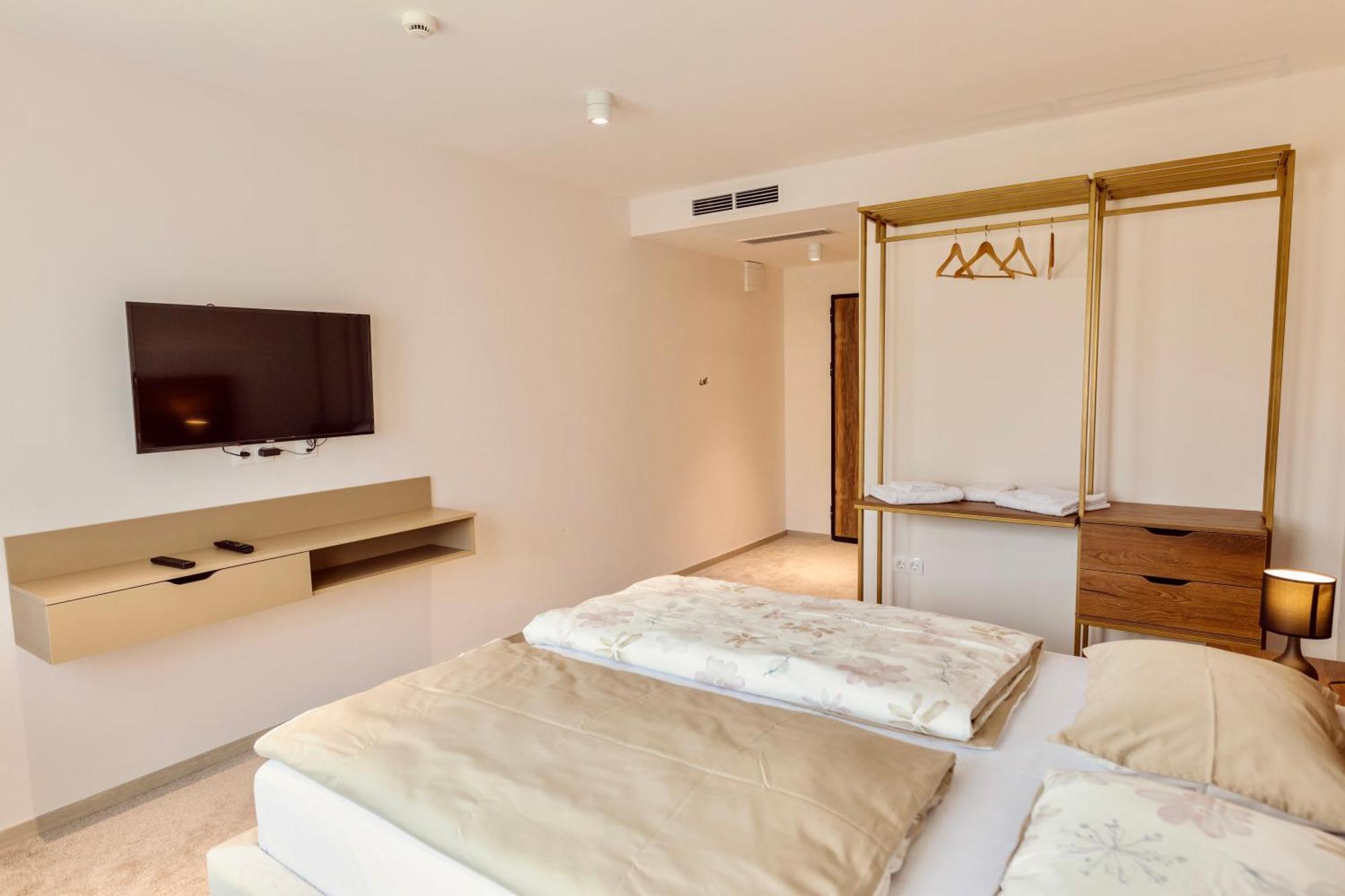 Hotel Marina Home ปรีเยดอร์ ภายนอก รูปภาพ
